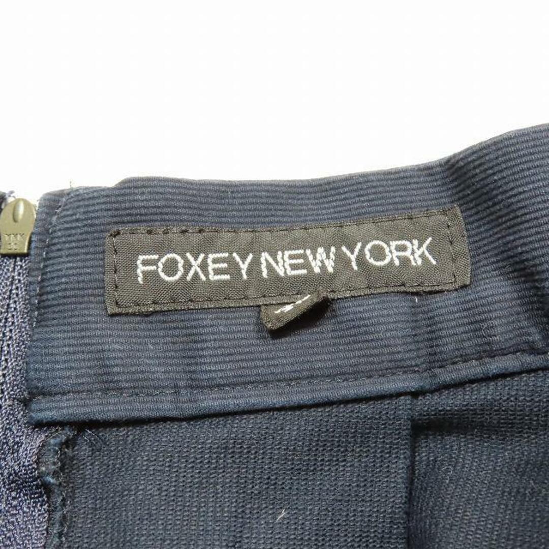 2007年製 FOXEY NEW YORK コーデュロイ フレアスカート  レディースのスカート(ひざ丈スカート)の商品写真