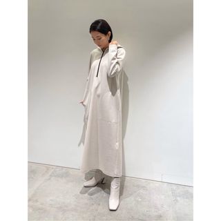 ADORE - アドーア 22ss 美品 ドレープスムースレイヤードワンピース 36