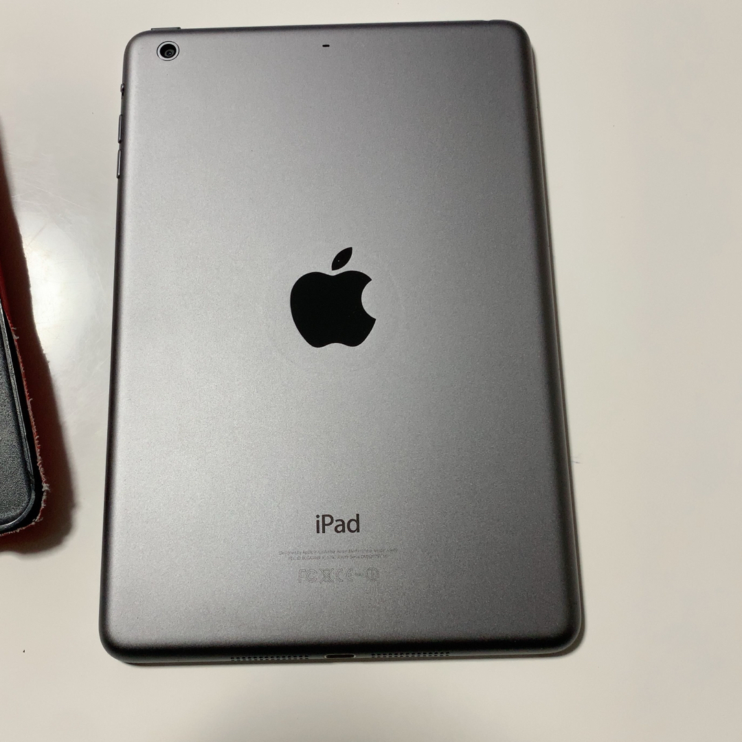 iPad(アイパッド)のiPad mini2 グレー オールリセット済 スマホ/家電/カメラのPC/タブレット(タブレット)の商品写真