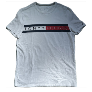 トミーフィルフィガー　 半袖Tシャツ 白 S(Tシャツ/カットソー(半袖/袖なし))