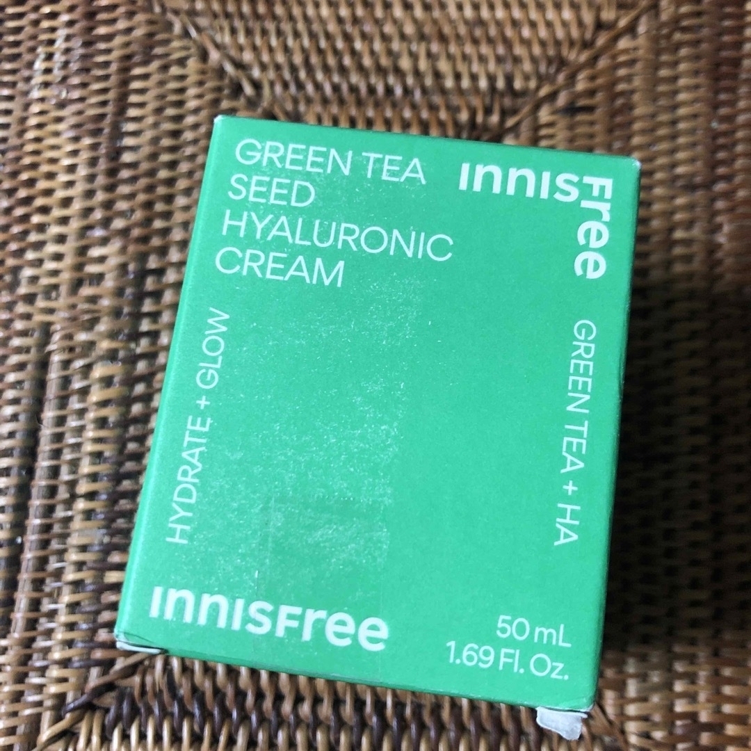 Innisfree(イニスフリー)のグリーンティーシード　ヒアルロン　クリーム コスメ/美容のスキンケア/基礎化粧品(フェイスクリーム)の商品写真