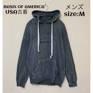 ギルタン(GILDAN)のBASIX OF AMERICA パーカー USA輸入古着 M(パーカー)