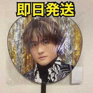 【新品未使用】 SixTONES VVS バイブス 森本慎太郎うちわ(アイドルグッズ)