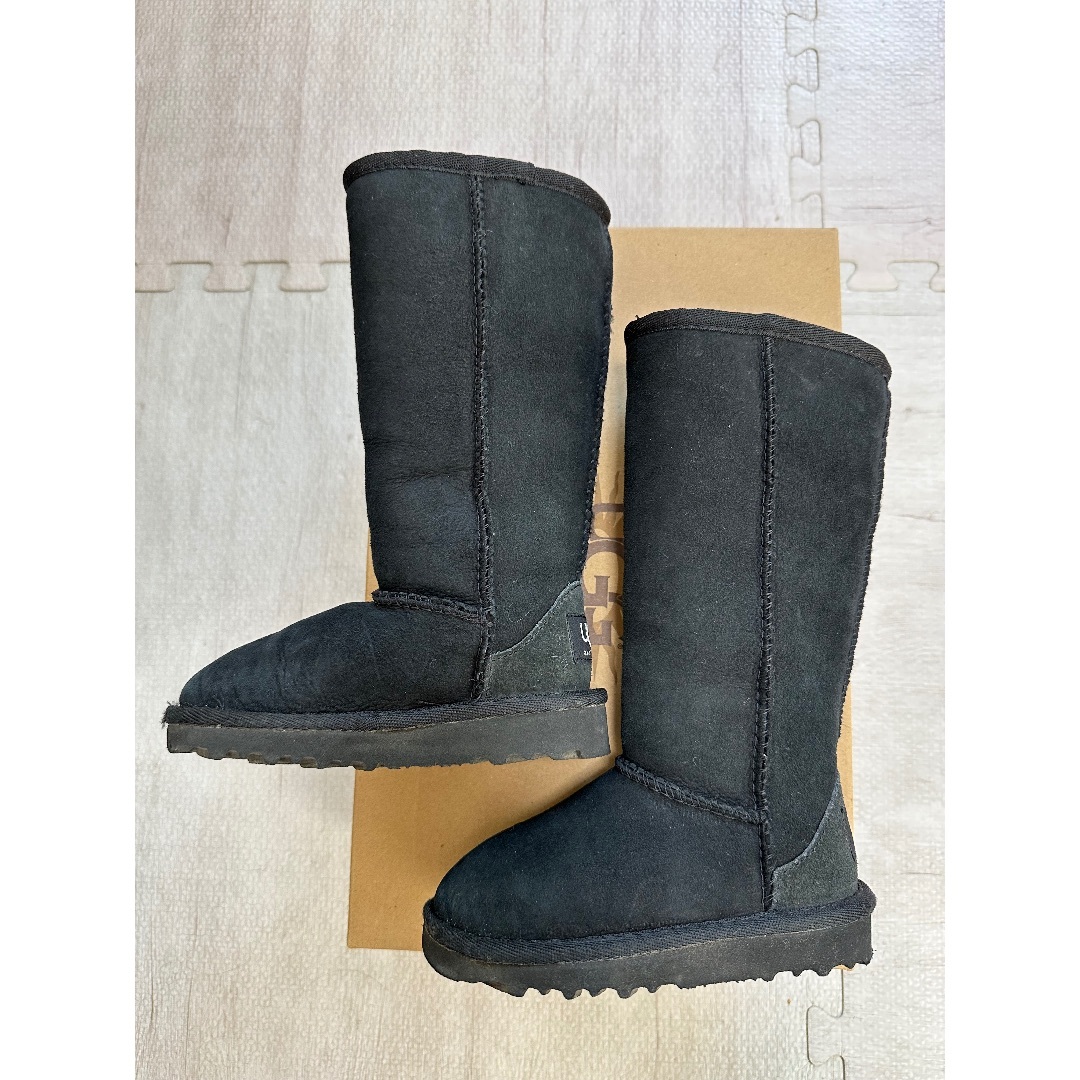 UGG(アグ)のUGG ムートンブーツ　14.5㌢ キッズ/ベビー/マタニティのベビー靴/シューズ(~14cm)(ブーツ)の商品写真