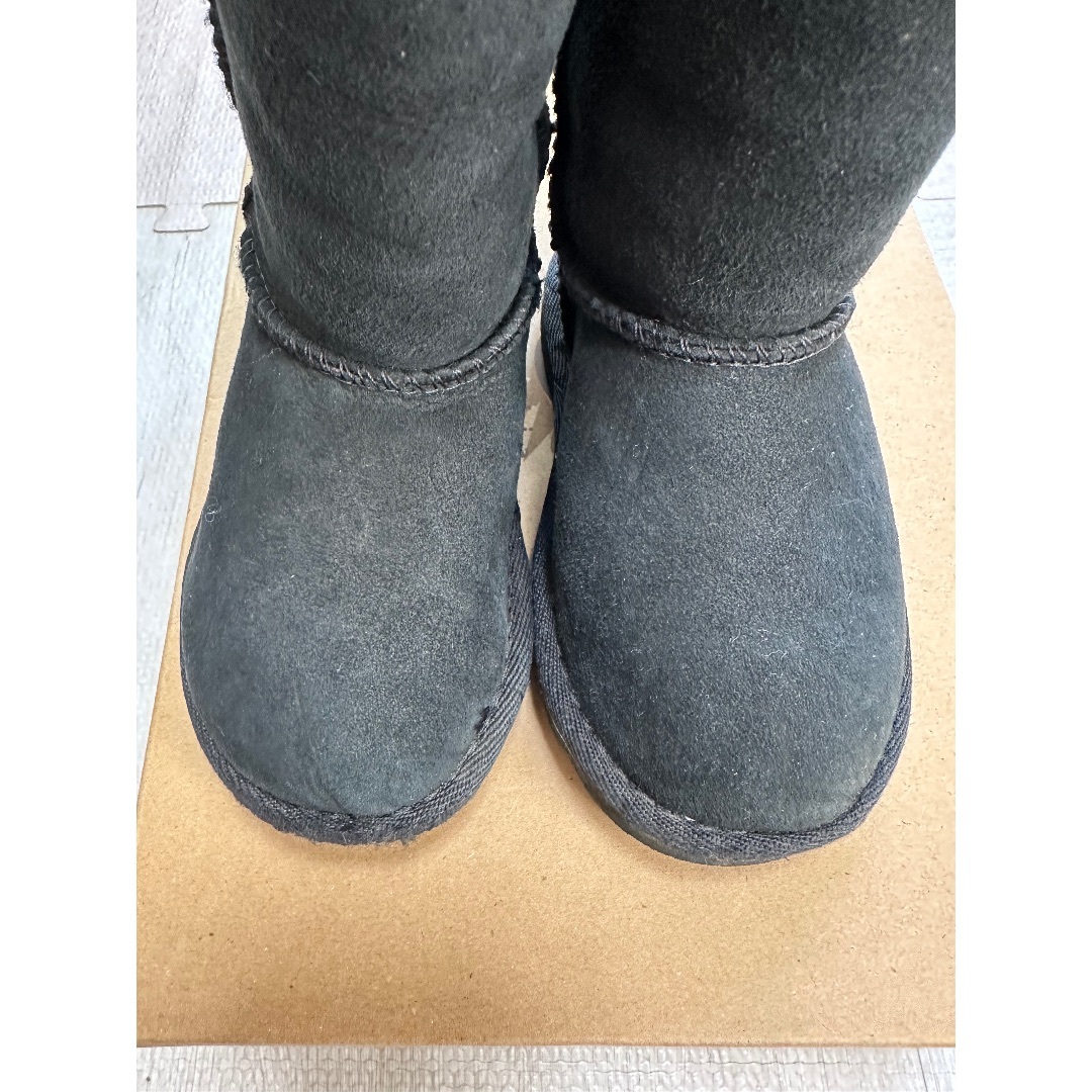 UGG(アグ)のUGG ムートンブーツ　14.5㌢ キッズ/ベビー/マタニティのベビー靴/シューズ(~14cm)(ブーツ)の商品写真