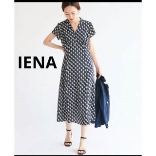 イエナ(IENA)の美品【IENA】ロングワンピース　レトロデシンフラワー　36(ロングワンピース/マキシワンピース)