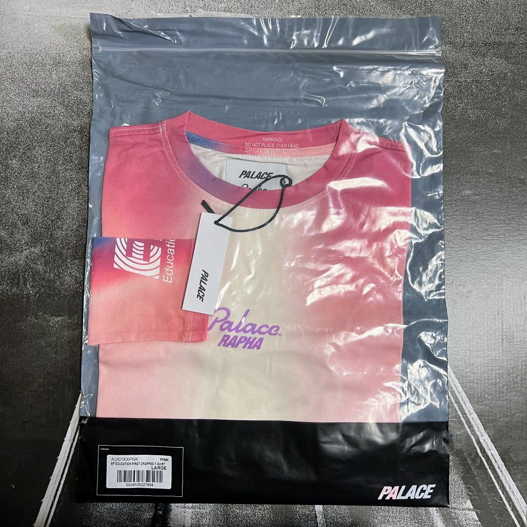 新品 Rapha PALACE ウィメンズ EF クロップド Tシャツ ピンク スポーツ/アウトドアの自転車(ウエア)の商品写真