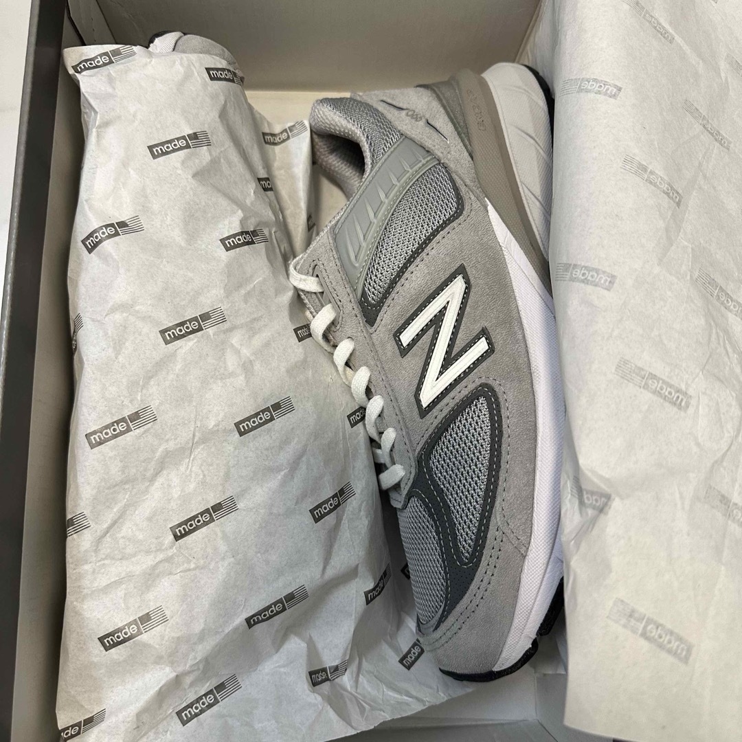 New Balance(ニューバランス)の【美品】ニューバランス990V5 24.5cm レディースの靴/シューズ(スニーカー)の商品写真