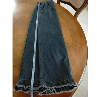 ララ(LaLa)のデニムロングスカート（裾フリル）/ブルーグレー系/L(ロングスカート)