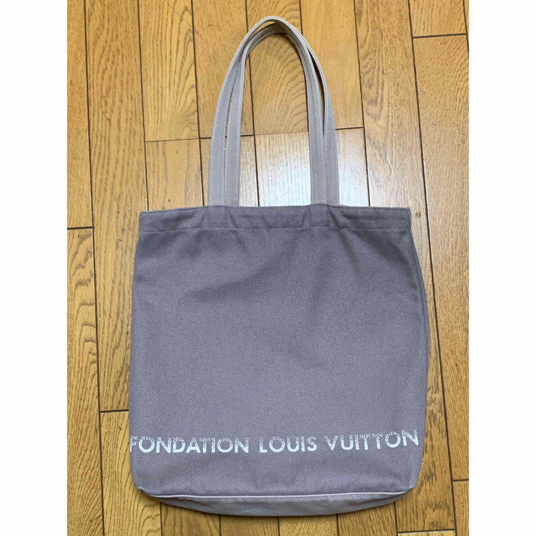 LOUIS VUITTON(ルイヴィトン)のlouis vuittonトートバッグノベルティ メンズのバッグ(トートバッグ)の商品写真