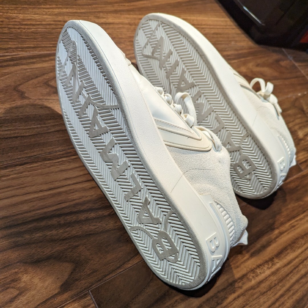 BALMAIN(バルマン)のバルマン スニーカー B-Skate ホワイト サイズ40 メンズの靴/シューズ(スニーカー)の商品写真