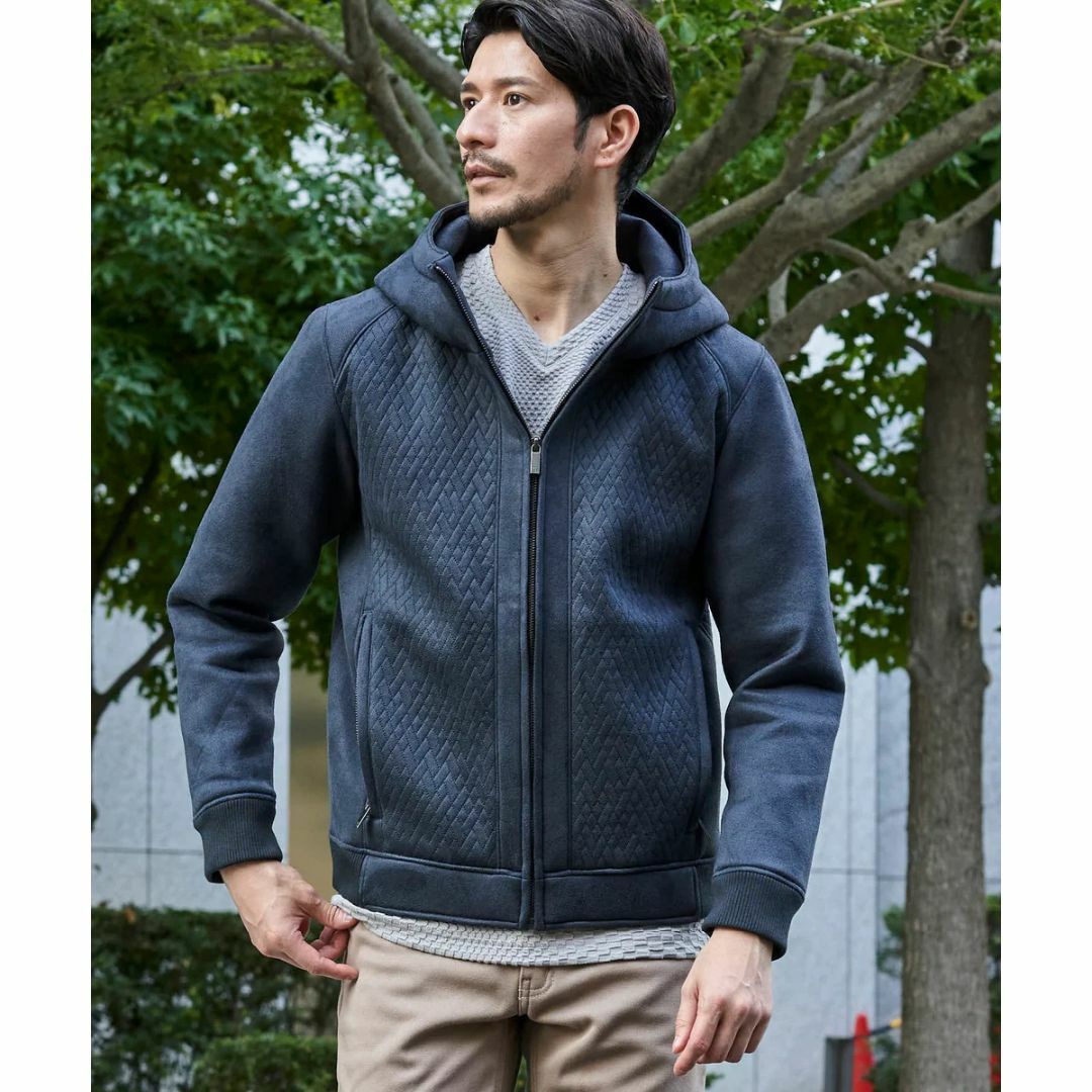 TETE HOMME(テットオム)のテットオム　パーカー　黒　L 新品未使用   TETE HOMME メンズのジャケット/アウター(ブルゾン)の商品写真