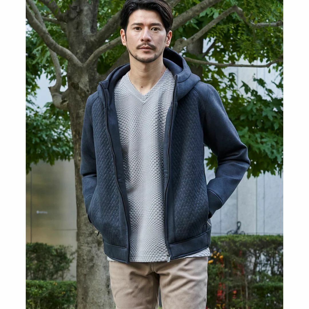 TETE HOMME(テットオム)のテットオム　パーカー　黒　L 新品未使用   TETE HOMME メンズのジャケット/アウター(ブルゾン)の商品写真