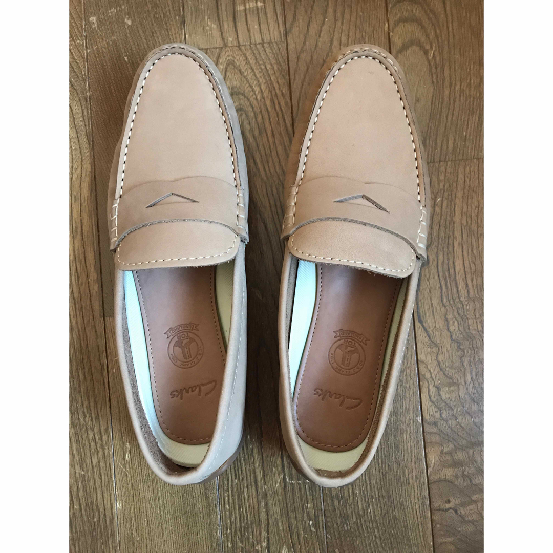 Clarks(クラークス)のクラークス 牛革ヌバックローファー ドライビングシューズ 25.5～26cm メンズの靴/シューズ(スリッポン/モカシン)の商品写真