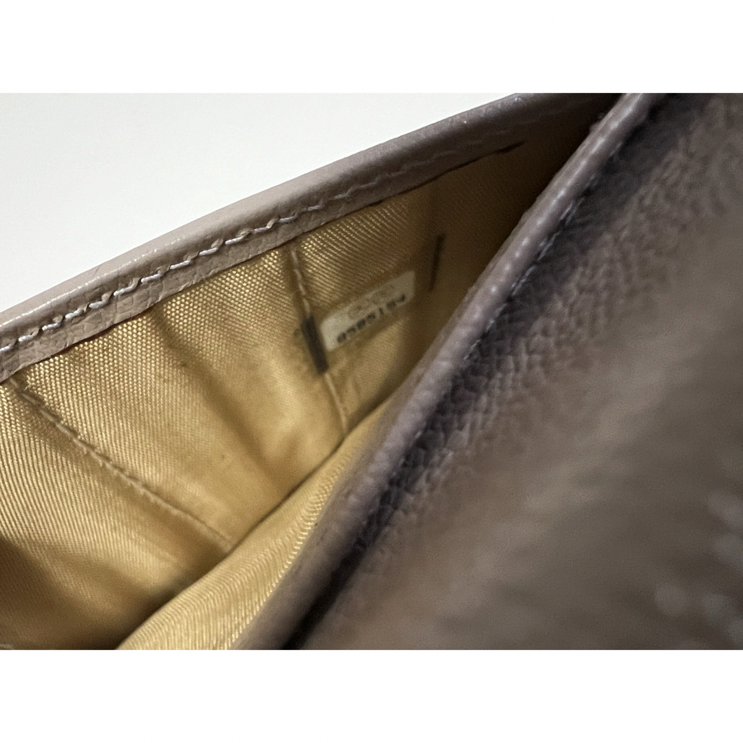 CHANEL(シャネル)のシャネル ダブルホック レザー ウォレット 大きめ  レディースのファッション小物(財布)の商品写真