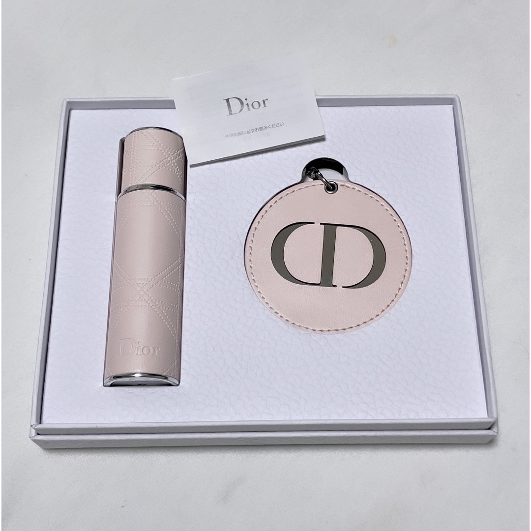 Dior(ディオール)のDior 非売品　限定ギフト エンタメ/ホビーのコレクション(ノベルティグッズ)の商品写真