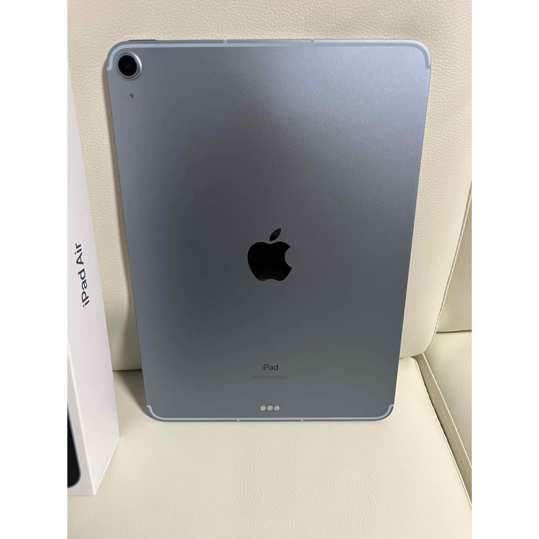 iPad(アイパッド)のiPadAir 第4世代 256GB スカイブルー セルラーモデル スマホ/家電/カメラのPC/タブレット(タブレット)の商品写真