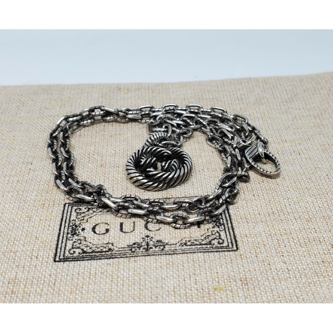 Gucci(グッチ)の【廃盤超美品】GUCCI ネックレス Engraved Burnished レディースのアクセサリー(ネックレス)の商品写真