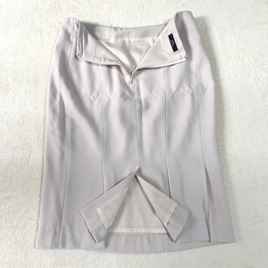 INED(イネド)の清楚系☆ママスーツ　shelmore :ノーカラージャケット×スカート:INED レディースのフォーマル/ドレス(スーツ)の商品写真
