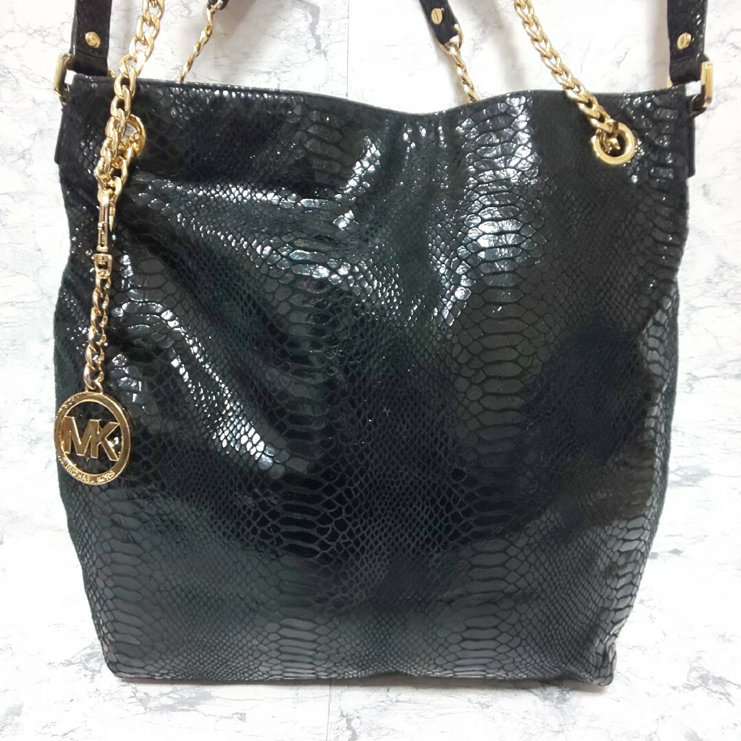 Michael Kors(マイケルコース)の【極美品/希少】MICHAEL KORS エナメルパイソン 2wayトートバッグ レディースのバッグ(トートバッグ)の商品写真