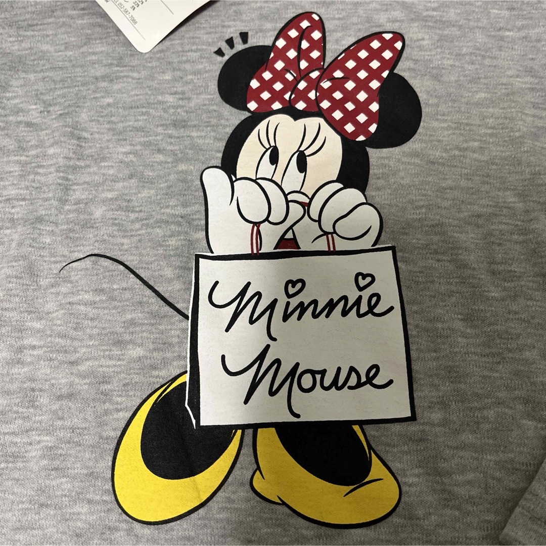 Disney(ディズニー)のミニー　ロンT 130 キッズ/ベビー/マタニティのキッズ服女の子用(90cm~)(Tシャツ/カットソー)の商品写真