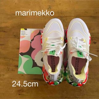 マリメッコ(marimekko)の未使用マリメッコ アディダス 24.5cm ウルトラブーストスニーカー(スニーカー)