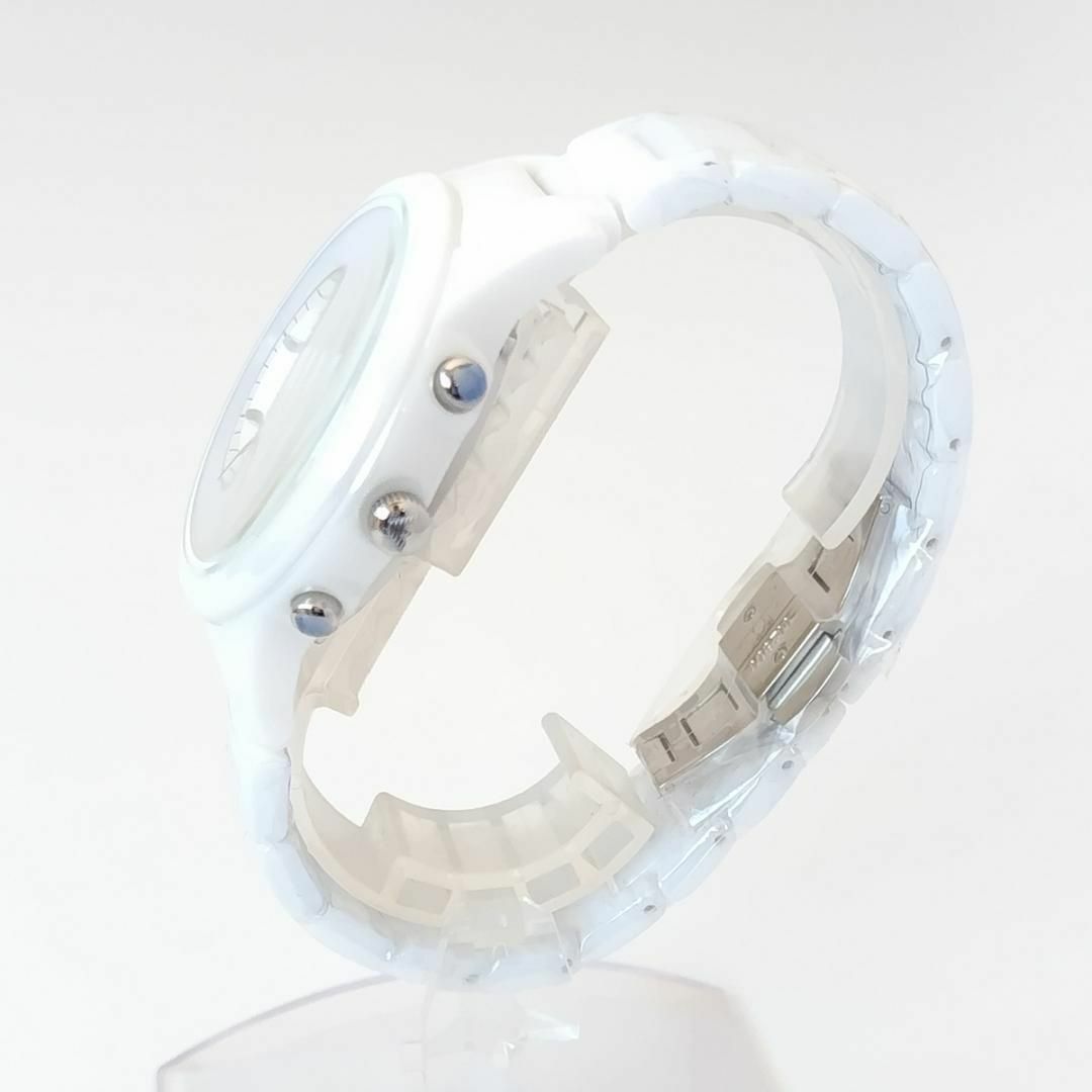 Emporio Armani(エンポリオアルマーニ)のエンポリオ・アルマーニ新品メンズ高級腕時計まぶしい白クォーツ クロノグラフ 日付 メンズの時計(腕時計(アナログ))の商品写真