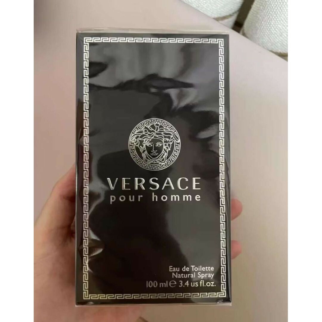 VERSACE(ヴェルサーチ)のVERSACE ヴェルサーチ プールオム 香水 オードトワレ 100ml コスメ/美容の香水(香水(男性用))の商品写真