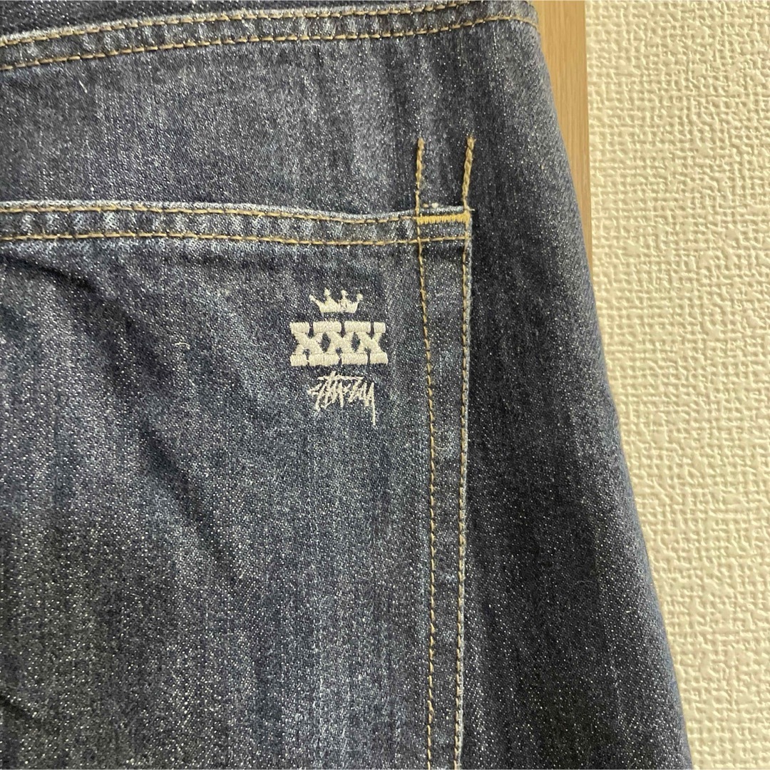 STUSSY(ステューシー)のSTUSSY XXX 30周年限定デニムパンツ メンズのパンツ(デニム/ジーンズ)の商品写真