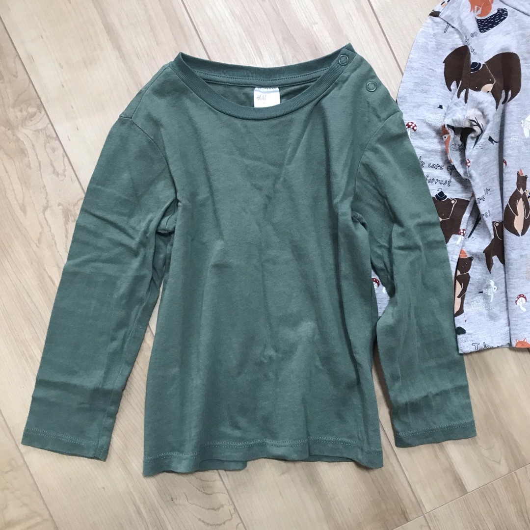 H&M(エイチアンドエム)のH&M  長袖ロンT  トップス キッズ/ベビー/マタニティのベビー服(~85cm)(Ｔシャツ)の商品写真