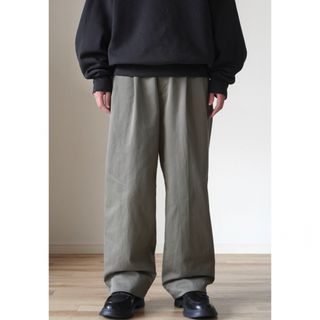 ヴィンテージ(VINTAGE)の00s 古着 OLD UNIQLO ツータック ワイドチノパンツ カーキ(チノパン)