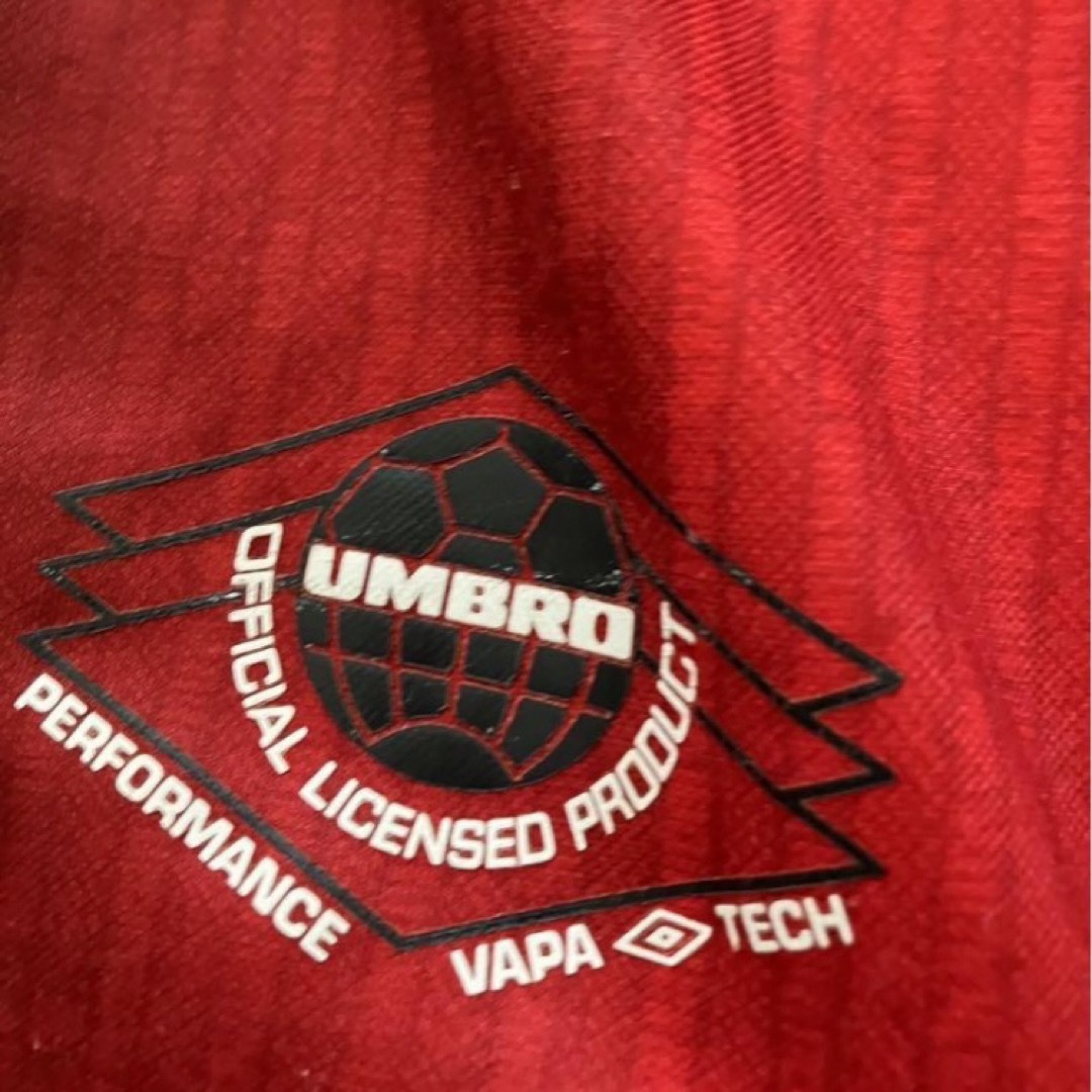 UMBRO(アンブロ)の激レア　96-97 マンチェスターユナイテッド　アンブロ　ホーム長袖ユニフォーム スポーツ/アウトドアのサッカー/フットサル(ウェア)の商品写真