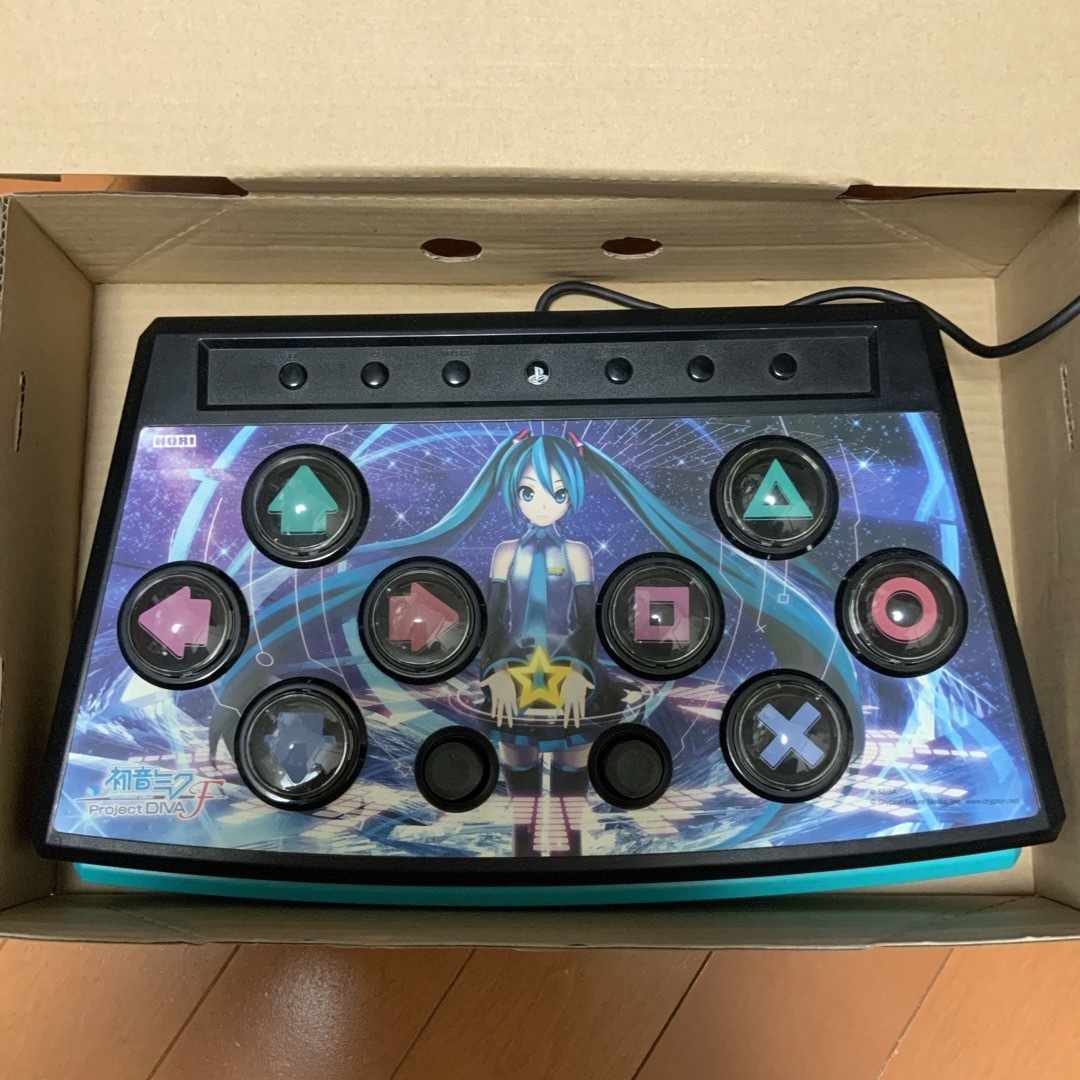 SEGA(セガ)の初音ミク Project DIVA - F 専用 ミニコントローラ　ジャンク品 エンタメ/ホビーのゲームソフト/ゲーム機本体(家庭用ゲーム機本体)の商品写真