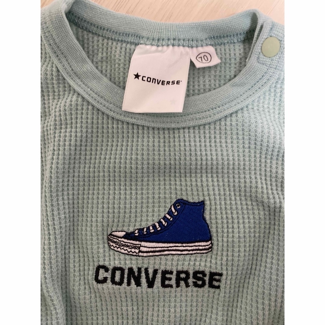 CONVERSE(コンバース)のconverse コンバース　半袖　ロンパース　70 未使用　美品 キッズ/ベビー/マタニティのベビー服(~85cm)(ロンパース)の商品写真