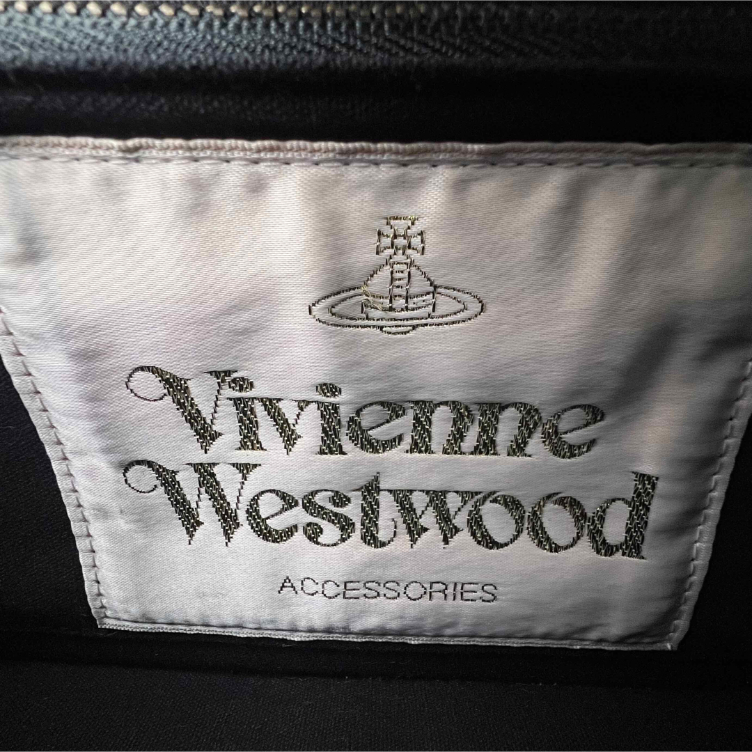 Vivienne Westwood(ヴィヴィアンウエストウッド)の希少♡極美品♡ヴィヴィアンウエストウッド クロコ型押  オーブ ショルダーバッグ レディースのバッグ(ショルダーバッグ)の商品写真