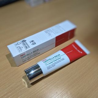 メディキューブ RED CENTELLA BALM(フェイスクリーム)