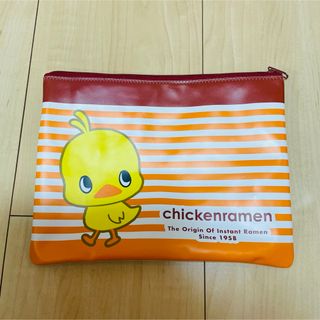 ニッシンショクヒン(日清食品)の*日清食品 チキンラーメン ひよこちゃん フラットポーチ*(ポーチ)