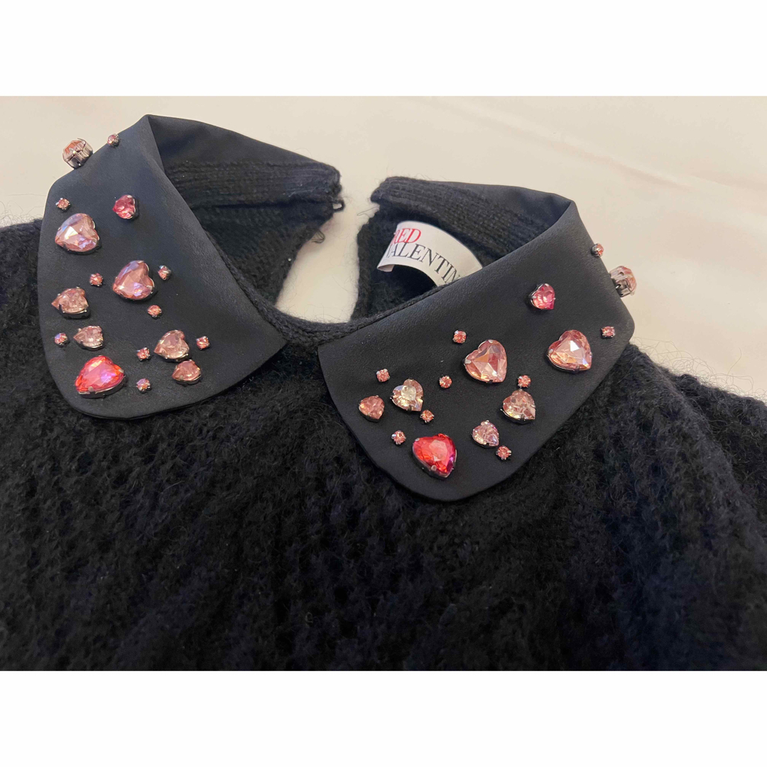 RED VALENTINO(レッドヴァレンティノ)のRed Valentinoハートビジューニット レディースのトップス(ニット/セーター)の商品写真