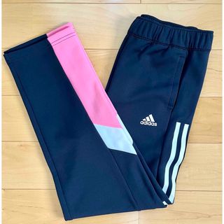 アディダス(adidas)のアディダス ジャージパンツadidas キッズ 紺 140cm☆新品未使用(パンツ/スパッツ)