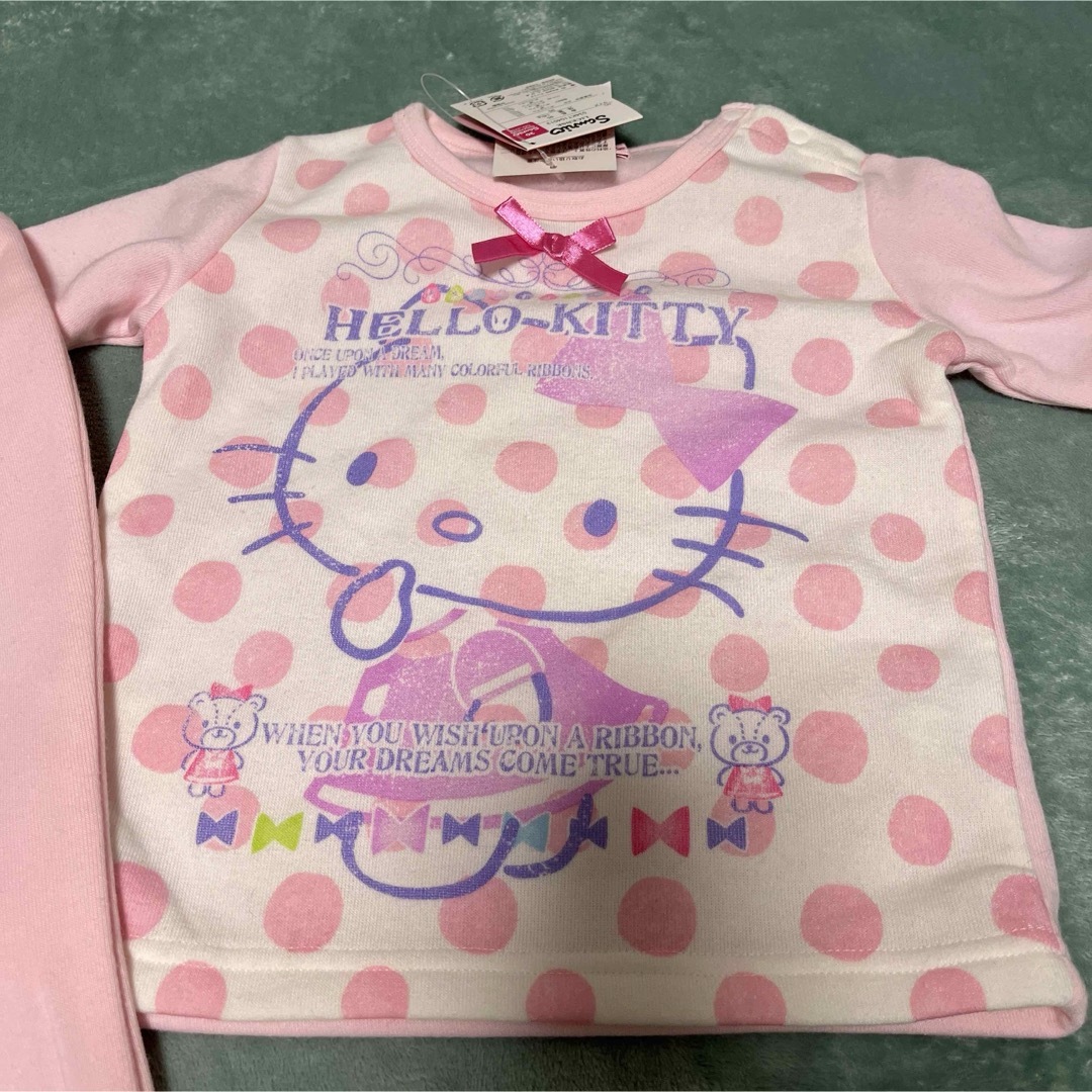 ハローキティ(ハローキティ)のキティ　パジャマ キッズ/ベビー/マタニティのキッズ服女の子用(90cm~)(パジャマ)の商品写真