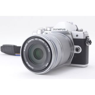 オリンパス(OLYMPUS)の❤️ショット数4959回★オリンパス OM-D E-M10 Mark III❤(ミラーレス一眼)