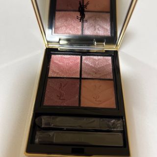 イヴサンローランボーテ(Yves Saint Laurent Beaute)のイヴサンローラン クチュール ミニ クラッチ アイシャドウ 美品　人気(アイシャドウ)