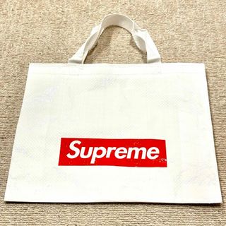 シュプリーム(Supreme)の新品☆Supreme ノベルティ トートバッグ☆不織布 ショッパー ショップ袋(ノベルティグッズ)