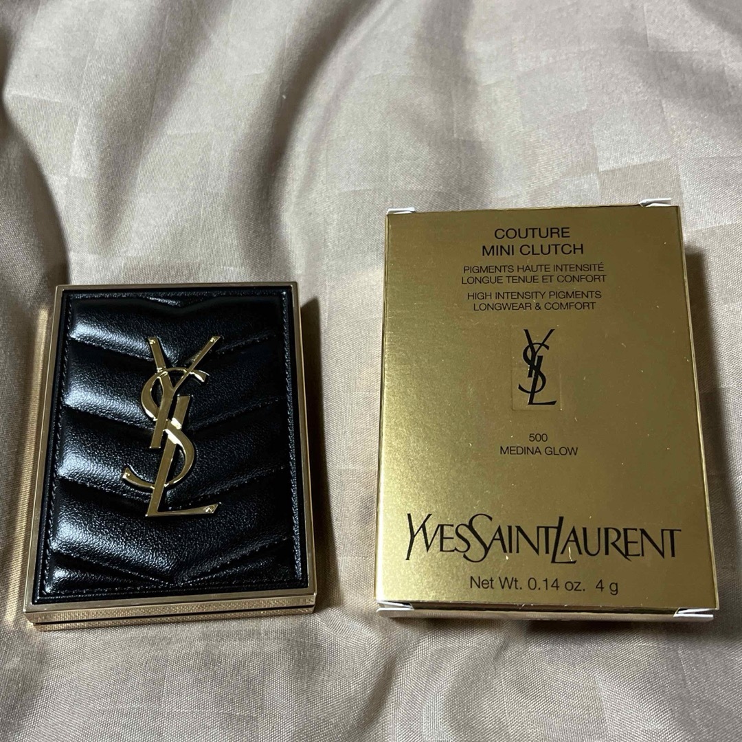 Yves Saint Laurent(イヴサンローラン)のイヴ・サンローラン　クチュールミニクラッチNo.500 コスメ/美容のベースメイク/化粧品(アイシャドウ)の商品写真