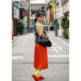 MAKEARTYOURZOO TASUKI FUSS BAG SLICK (L)(ショルダーバッグ)