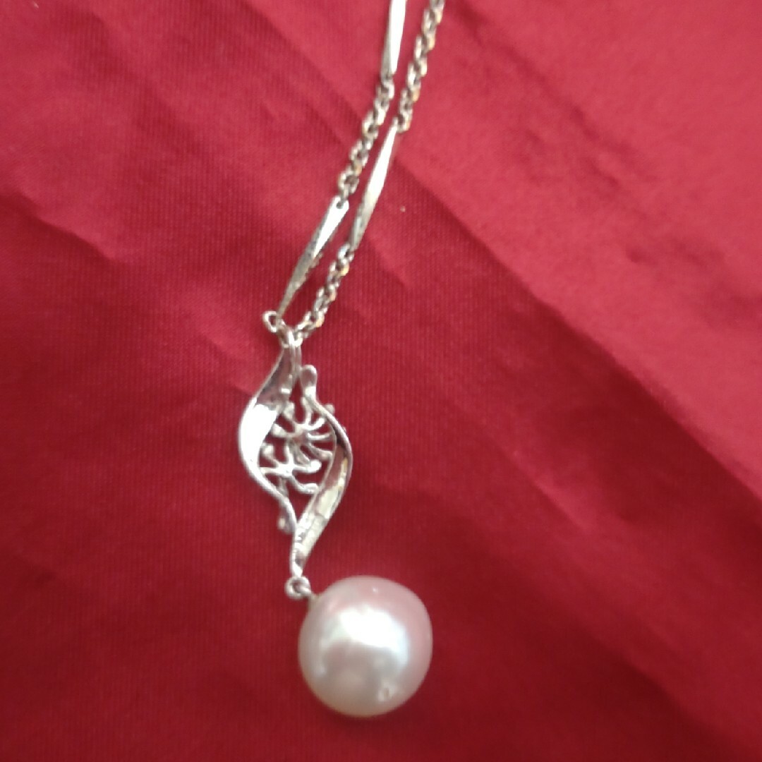 TASAKI(タサキ)の田崎真珠　白蝶　プラチナ　ダイヤモンド付き　ネックレス レディースのアクセサリー(ネックレス)の商品写真