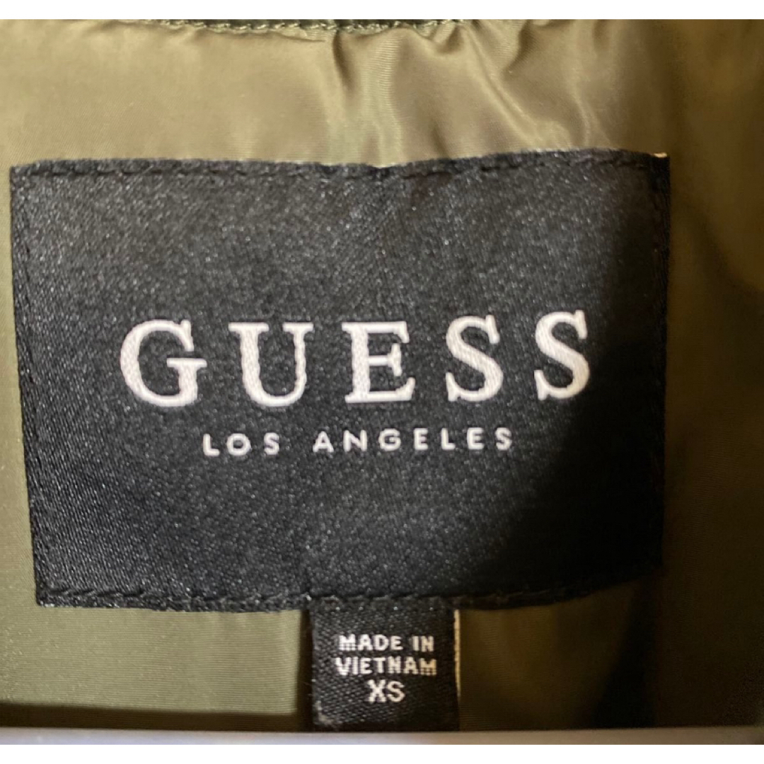 GUESS(ゲス)のGUESS MA-1 キラキラ オシャレジャケット レディースのジャケット/アウター(ブルゾン)の商品写真
