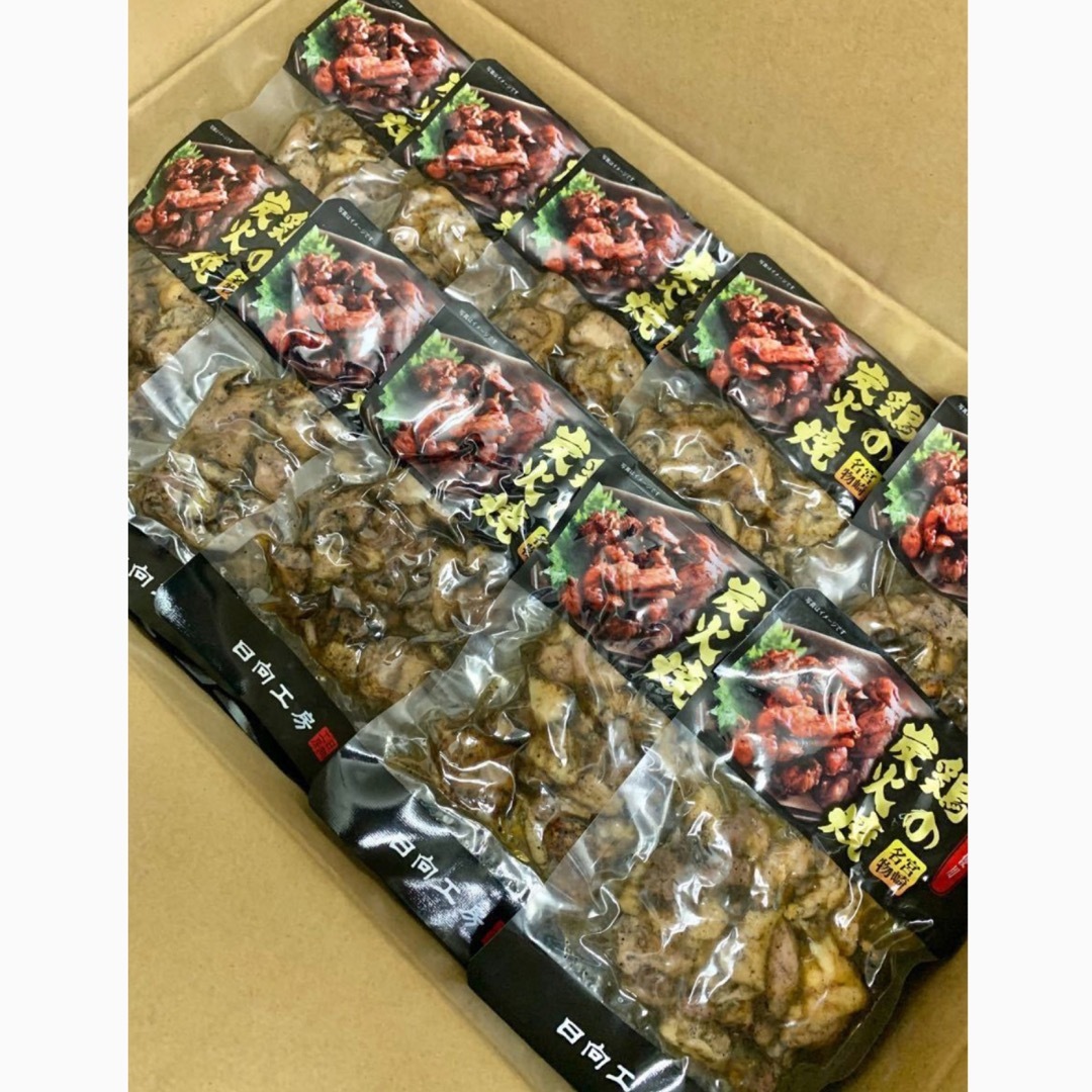 宮崎名物　鶏の炭火焼き　5袋セット　レトルト　焼き鳥缶詰　おつまみ、おかずに！ 食品/飲料/酒の食品(肉)の商品写真