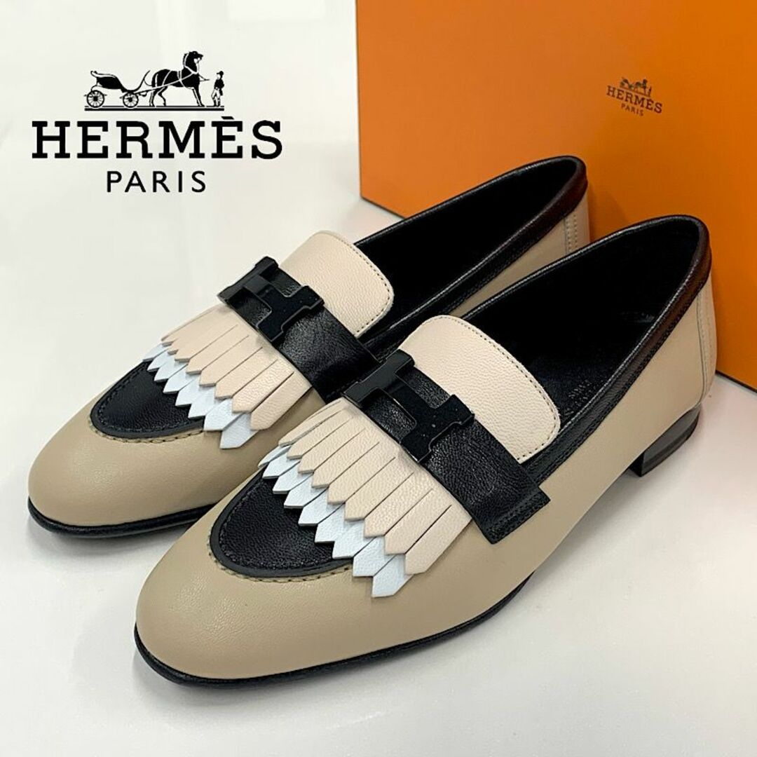 Hermes(エルメス)の8816 未使用 エルメス ロワイヤル レザー H金具 フリンジ ローファー レディースの靴/シューズ(ローファー/革靴)の商品写真