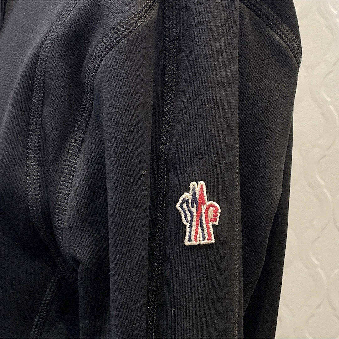 MONCLER(モンクレール)のMONCLER GRENOBLE モンクレール トップス ブラック タグ付き レディースのトップス(その他)の商品写真